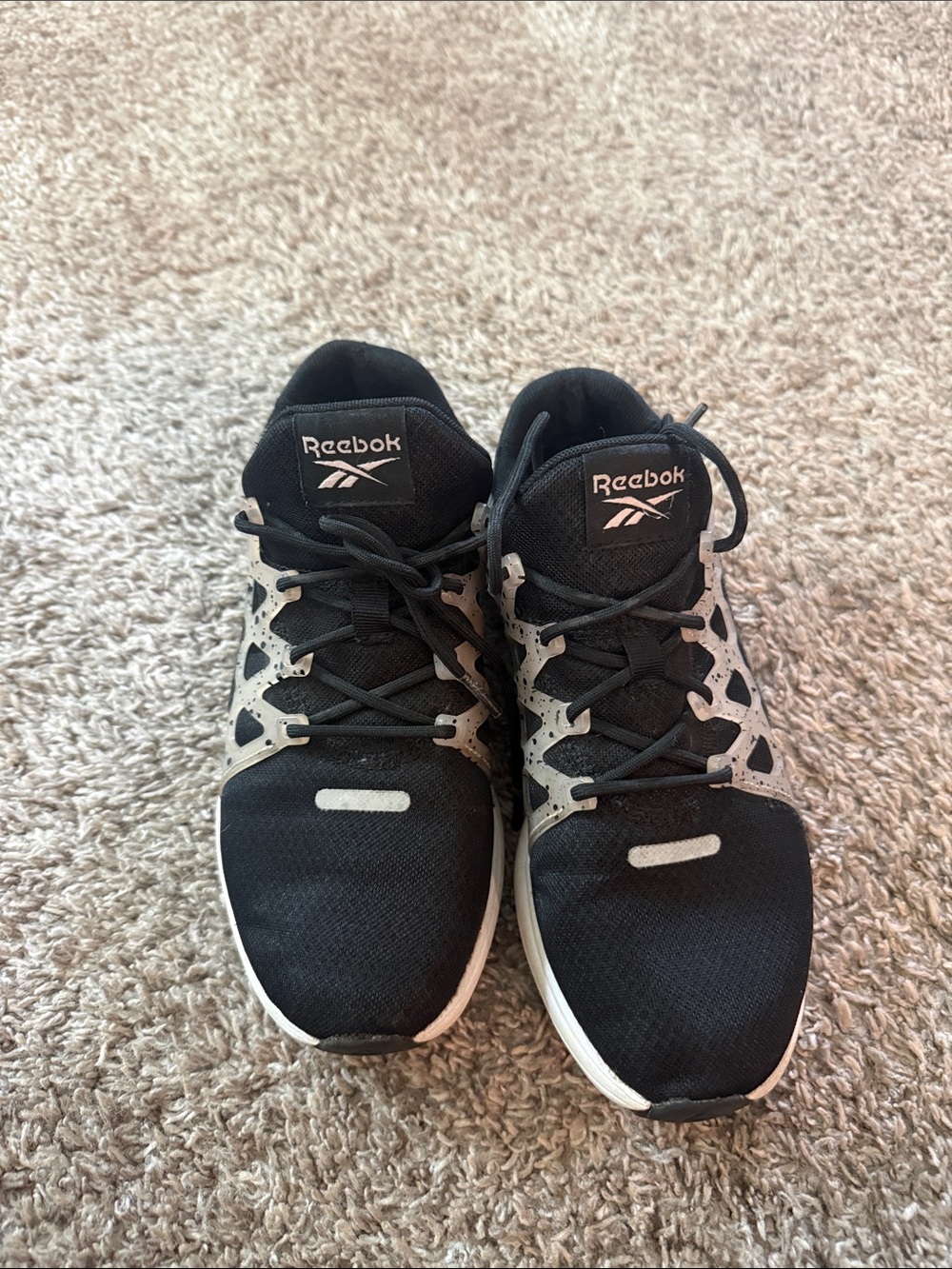 Reebok women’s Black and Gray Training Sneakers